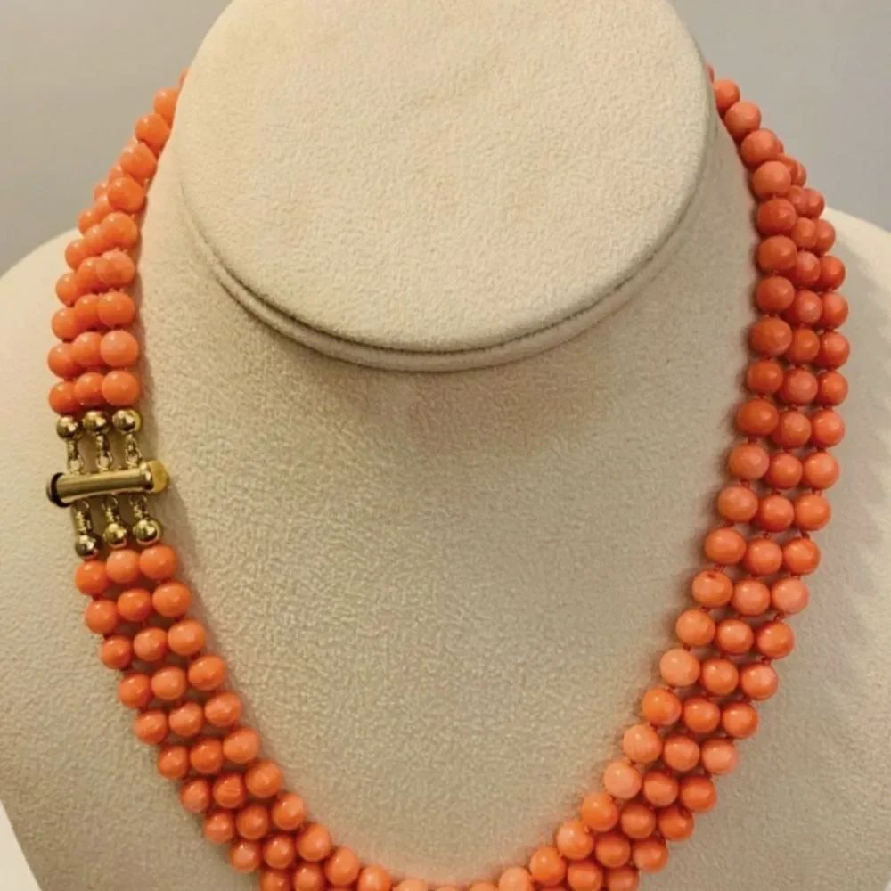 BRAND NEW MULTI-STRANDS CUSTOME WOMEN"S NECKLACE